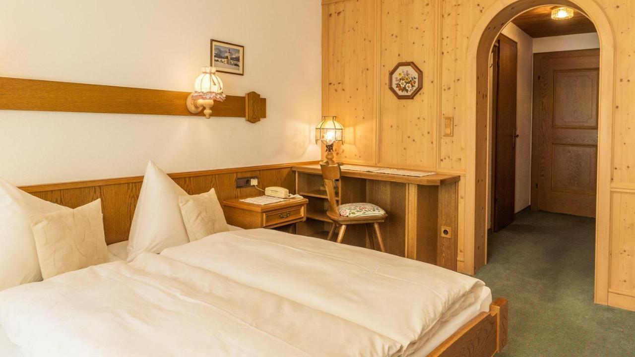 Bed and Breakfast Bellamonte Санкт-Антон-ам-Арльберг Экстерьер фото